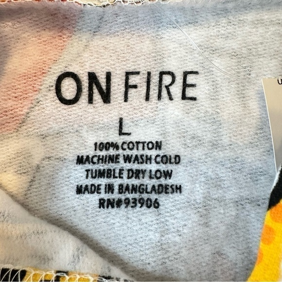 ON Fire NWT Women’s Popular Slogans Lightweight Sweatshirt Hoodie Size Large - Picture 5 of 7